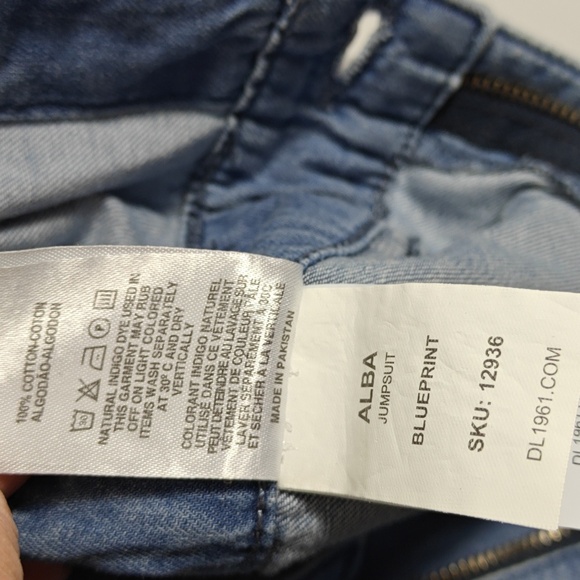 DL1961 NWT Premium Denim Alba Rolled Cuff Short Sleeve Belted Jumpsuit Size Sm - Picture 16 of 16